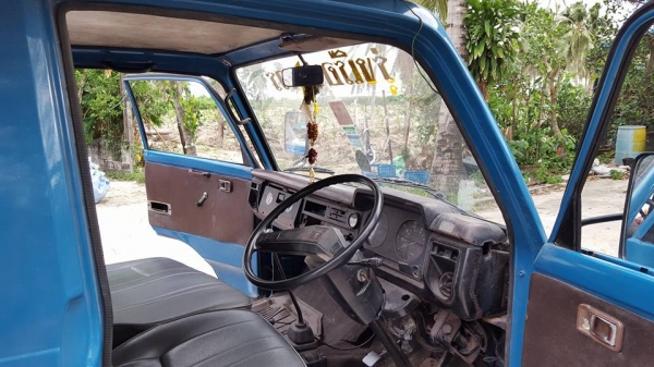 ขาย Toyata Bu30 เครื่อง 100 แรง กะบะเหล็กพื้นไม้สวย ยาว 4.20 เมตร