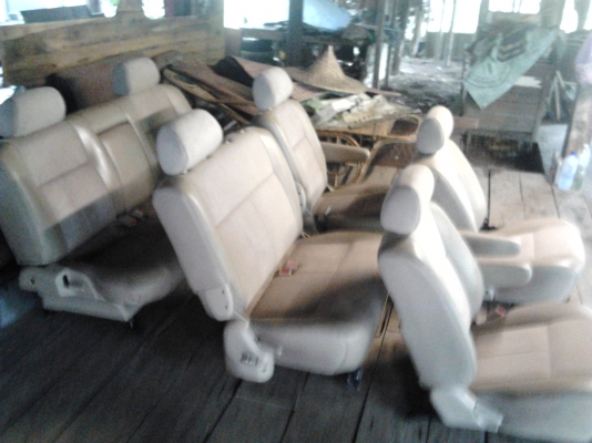 เบาะรถ. Toyota Gtanvia