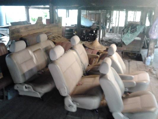 เบาะรถ. Toyota Gtanvia