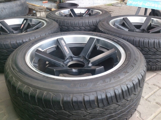 ขายแม็ก 6รูขอบ20 พร้อมยางFALKEN 265/50R20 MADE IN JAPEN ปี13 ดอกยางหนาสดนิ่มลึกเท่ากันไม่ร้าวไม่แตกลายใช้งานน้อยมาก(สภาพ90\%) ยางสวยมาก จำนวน 1 ชุด