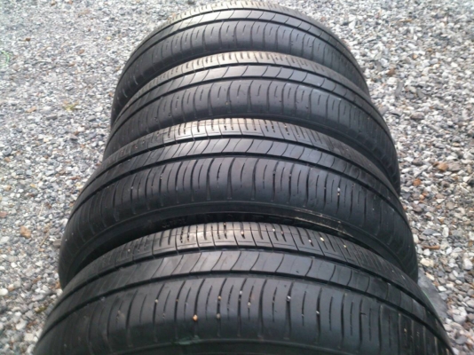 ขายแม็กTOYOTA 4รูขอบ14 พร้อมยาง มิชลิน 175/65R14 ปี12 สวยๆ จำนวน 1 ชุด 2800