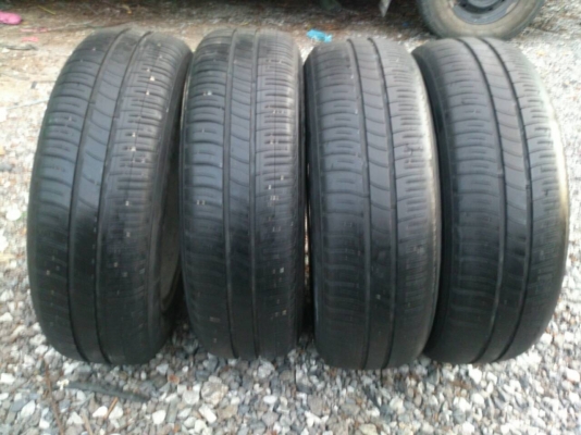 ขายแม็กTOYOTA 4รูขอบ14 พร้อมยาง มิชลิน 175/65R14 ปี12 สวยๆ จำนวน 1 ชุด 2800