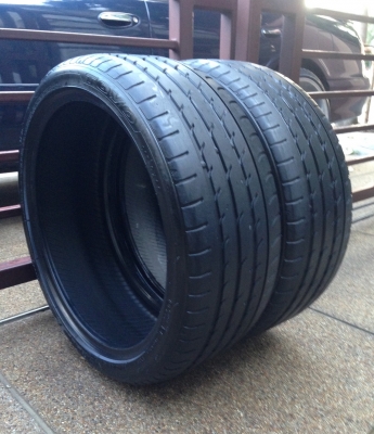 ยางคู่ Toyo 215 40 18 ปลายปี11 ดอกลึก สภาพสวย ยางคู่ Toyo 215 40 18 ปลายปี11 ดอกลึก สภาพสวย