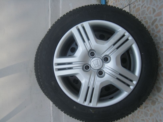 ขายกะทะล้อ Honda jazz ขอบ15 4/100 +ฝาครอบ + ยางปลายปี12 (081-3747940)