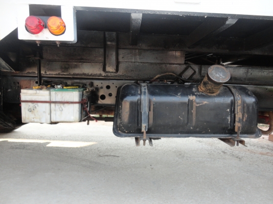 ขายรถ 6 ล้อดั้มบรรทุก HINO  แรงดั้มเกษตร