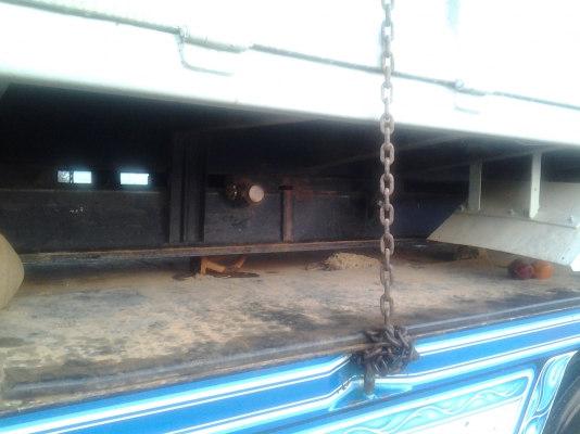 กระบะดั้มพ์โคราช สภาพสวยๆ พร้อมอุปกรณ์ครบชุด