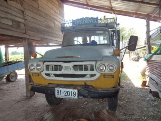 ขายรถอีซูซุ6ล้อเทเลอร์ เข็นรถเกียว สภาพพร้อมใช้ ขายรถอีซูซุ6ล้อเทเลอร์ เข็นรถเกียว สภาพพร้อมใช้