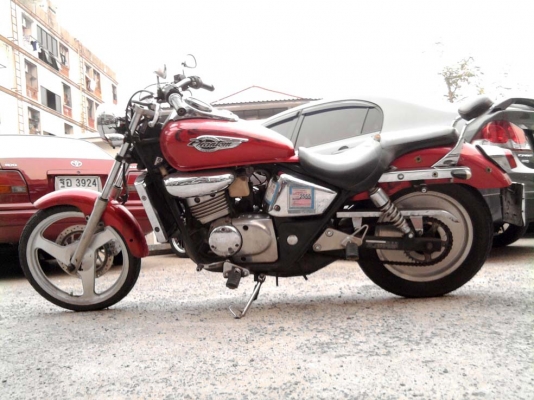 ขออนุญาติขาย Honda Phantom 150 cc. สีแดงดำ ล้อแม็ก