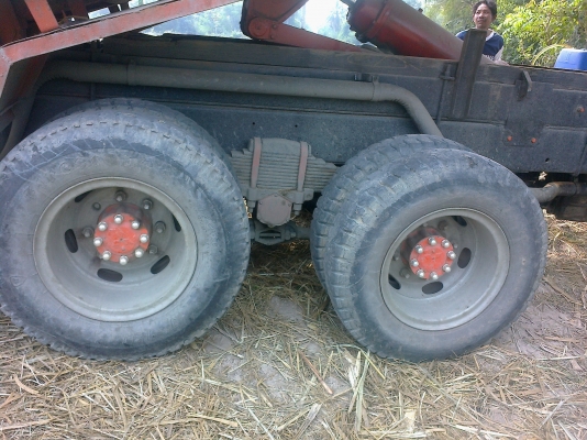 ขายรถบรรทุก 10 ล้อ  2 เพลา ดั้มพร้อมใช้งาน