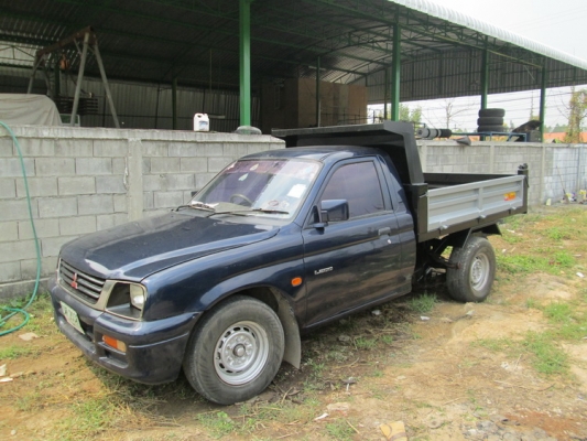 รถปิ๊กอัฟ กะบะดั้มพ์ มิตซูบิชิ สตราด้า ปี 40 ต่อใหม่ ยกได้ 3 ตัน ระบบไฟฟ้า