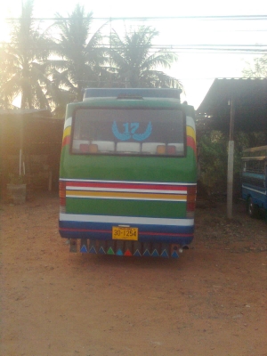 ขายรถบัส10เมตร ISUZU ทั้่งชุด เครื่อง6BD1 TURBO สภาพรถเนี๊ยบสุดๆใช้งานได้เลย