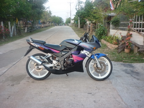 ขาย ls 125r รถบ้านเดิมๆ ขาย 10500 บาท ขาย ls 125r รถบ้านเดิมๆ ขาย 10500 บาท