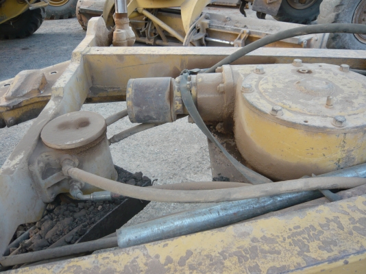 รถเกรด 140G 72V11000