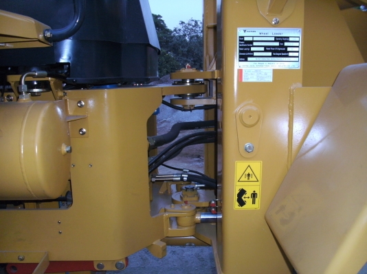 มาถึงไทยแล้ว รถตัก FOTON FL935E ยกได้สูง4เมตร มีVDOให้ชม