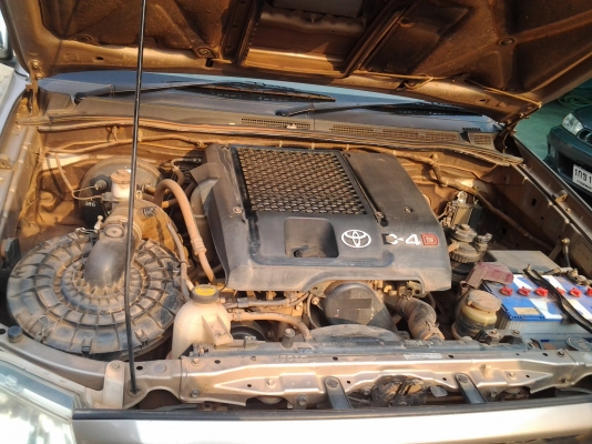 ขายด่วน TOYOTA VIGO 2.5  4ประตู สภาพสวย เดิมๆ ป.ชั้น 1ไมล์1280000 ปี 2007 สนใจติดต่อ  นัท 083-6333393