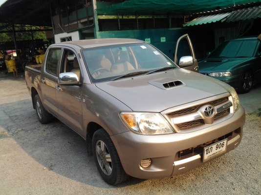 ขายด่วน TOYOTA VIGO 2.5  4ประตู สภาพสวย เดิมๆ ป.ชั้น 1ไมล์1280000 ปี 2007 สนใจติดต่อ  นัท 083-6333393
