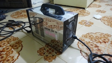 ตู้เชื่อมไฟฟ้า ระบบ Inverter iWELD arc200 สภาพใหม่ ถูกที่สุดๆ ตู้เชื่อมไฟฟ้า ระบบ Inverter iWELD arc200 สภาพใหม่ ถูกที่สุดๆ