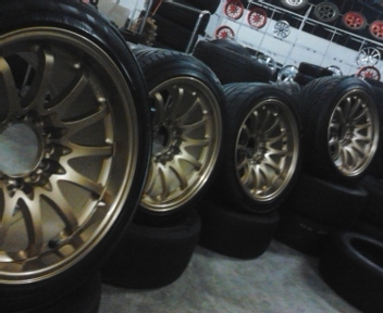 ขายล้อ Ce28 6รู17 8,5/9.5 สวยนะ ขายล้อ Ce28 6รู17 8,5/9.5 สวยนะ