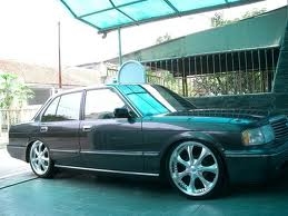 ขาย TOYOTA CROWN jzs133  LPG  พร้อมใช้งาน