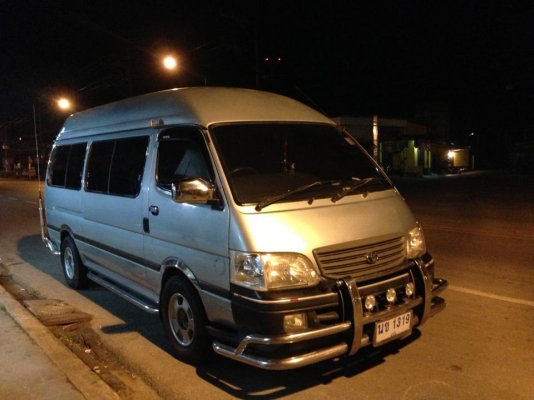 ขายรถตู้ Toyota Commuter หัวจรวด ปี 2000