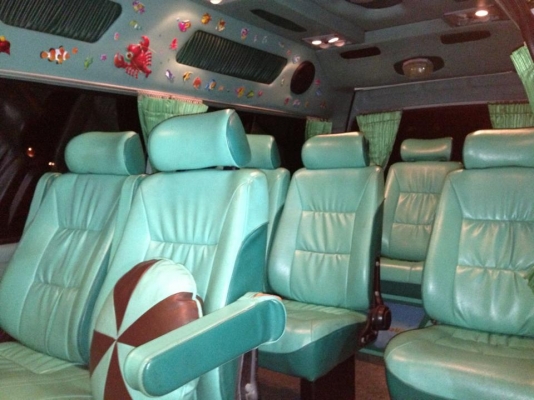 ขายรถตู้ Toyota Commuter หัวจรวด ปี 2000 ขายรถตู้ Toyota Commuter หัวจรวด ปี 2000