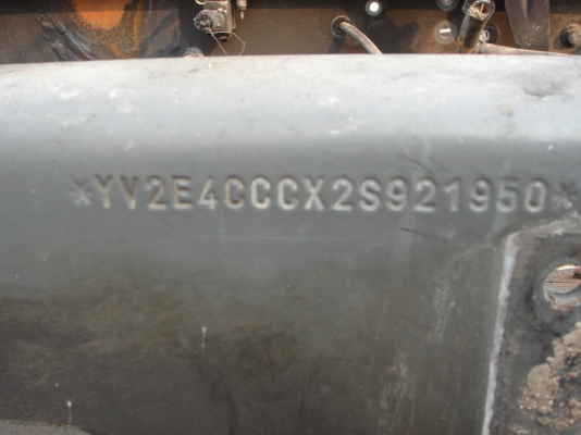 คัทซีเปล่า  VOLVO FL250 สิบล้อ พร้อมเล่ม ทะเบียนแจ้งจอด