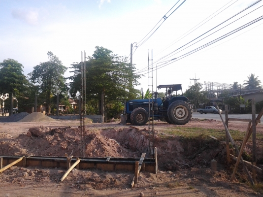 รถไถฟอร์ท นิวฮอนแลนด์ สองเพลา หกสูบ เล่มพร้อมค่ะ คุณทรรศนะ จ.ชลบุรี มัดจำมาเรียบร้อยแล้วจ๊ะ รถไถฟอร์ท นิวฮอนแลนด์ สองเพลา หกสูบ เล่มพร้อมค่ะ คุณทรรศนะ จ.ชลบุรี มัดจำมาเรียบร้อยแล้วจ๊ะ