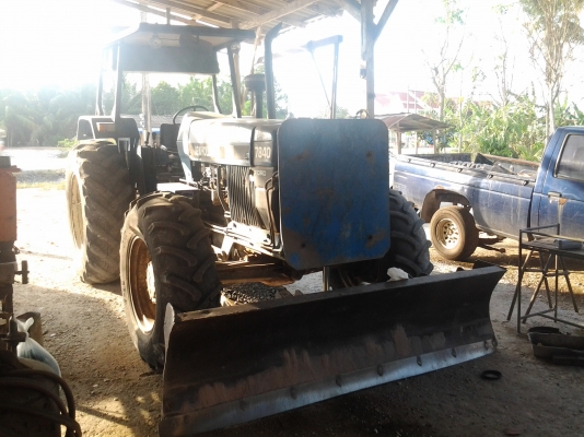 รถไถฟอร์ท นิวฮอนแลนด์ สองเพลา หกสูบ เล่มพร้อมค่ะ คุณทรรศนะ จ.ชลบุรี มัดจำมาเรียบร้อยแล้วจ๊ะ รถไถฟอร์ท นิวฮอนแลนด์ สองเพลา หกสูบ เล่มพร้อมค่ะ คุณทรรศนะ จ.ชลบุรี มัดจำมาเรียบร้อยแล้วจ๊ะ