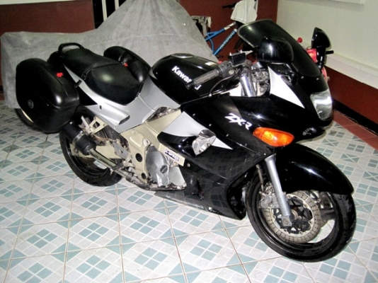 <<<<<<<< Kawasaki ZZR 400 touring >>>>>>>>>