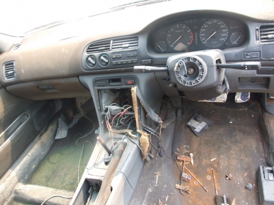 ขายซากHONDA_Accord/โฉมไฟท้ายก้อนเดียว รถจมน้ำ ขายซากHONDA_Accord/โฉมไฟท้ายก้อนเดียว รถจมน้ำ