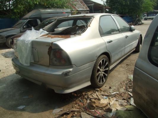 ขายซากHONDA_Accord/โฉมไฟท้ายก้อนเดียว รถจมน้ำ ขายซากHONDA_Accord/โฉมไฟท้ายก้อนเดียว รถจมน้ำ