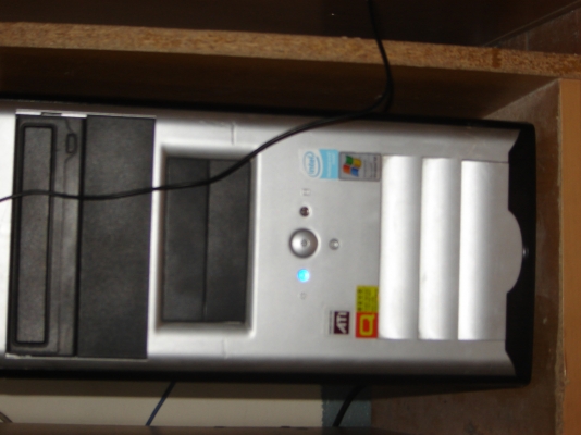 ขายคอมพิวเตอร์ หน้าจอ + CPU ราคาประหยัด 8500 บาท โทร 0884631544