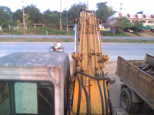 ขายด่วน..รถแบคโฮ SAMSUNG 210 LC-2 รถสวย แรงขุดดี ได้งานไว ช่วงล่างสวย เครื่องแรงจัด ประหยัดน้ำมัน สุดคุุุุุ้ม.