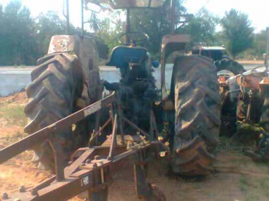 ขายรถไถ FODR  6600  T5 เล่มทะเบียน มีผาน 3  ผานดันให้