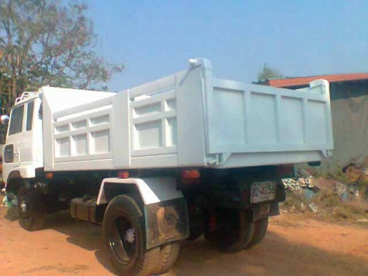 ขายรถ 6ล้อดั้มHINO เครื่อง EH  700 ยาง 9  รถสวยพร้อมใช้เอกสารพร้อมโอน