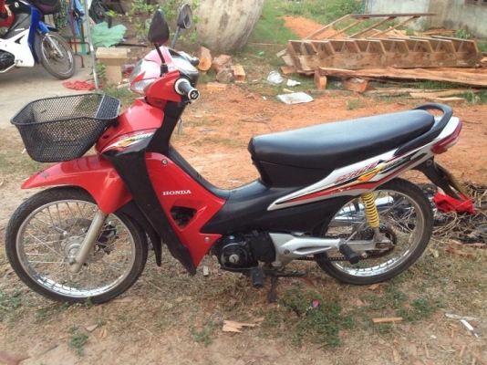 ฮอนดาเวฟ 15,500 ลดแล้ว