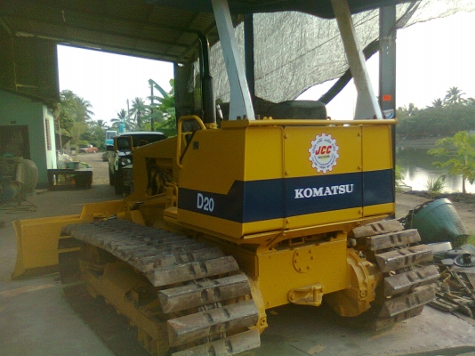 ขายด่วน รถแทรคเตอร์ตีนตะขาบ KOMATSU D20P-6 ใบมีดสไลด์ 6 ทิศทาง ปรับสภาพแล้ว พร้อมใช้ ขายด่วน รถแทรคเตอร์ตีนตะขาบ KOMATSU D20P-6 ใบมีดสไลด์ 6 ทิศทาง ปรับสภาพแล้ว พร้อมใช้