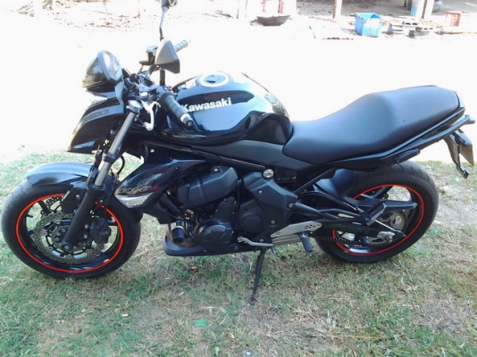 ขาย er6n ปี2010 abs มือเดียว พร้อมโอน สวยกิ๊บ