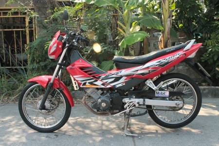 ขาย HONDA SONIC 125 ตัวใหม่ สภาพสวยๆ เครื่องเดิมๆ แน่นๆ พร้อมทะเบียน