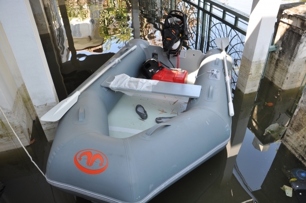 ขายเรือยาง+เครื่อง Hidea 15 แรง