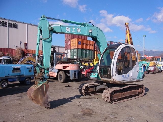 PC120-6 รถเก่านอกแท้ มีเอกสารครบ ยังไม่เคยใช้งานในไทย รถดีสวยพร้อมใช้งานดีทุกระบบโช่ใบหนาสวยมาก........... PC120-6 รถเก่านอกแท้ มีเอกสารครบ ยังไม่เคยใช้งานในไทย รถดีสวยพร้อมใช้งานดีทุกระบบโช่ใบหนาสวยมาก...........