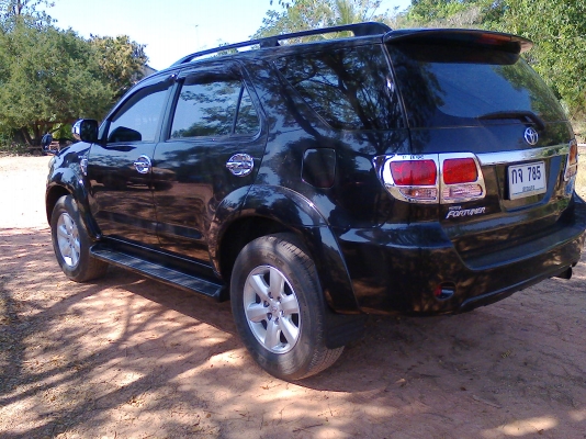 FORTUNER 3.0G เกียร์ธรรมดา โฟ 2007 เดิมบาง วิ่งน้อย ทะเบียนพร้อมโอน