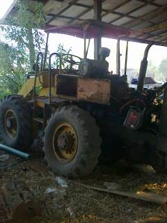 รถตักล้อยาง KOMATSU JS30 เครื่องดี ยางดีพร้อมใช้(เจ้าของต้องการใช้เงิน