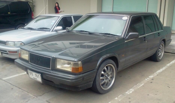 ขายวอลโว่ 740 หน้าแว่น