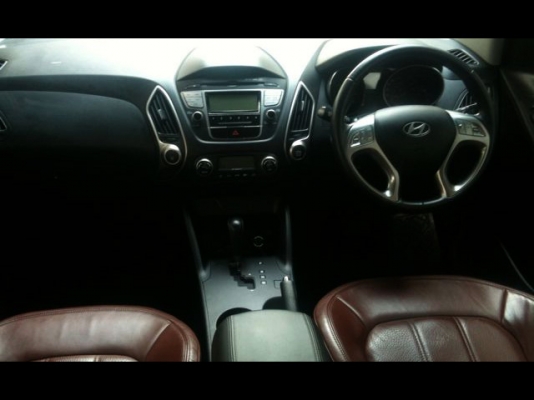 hyundai tucson 2.0g 4wd 2011