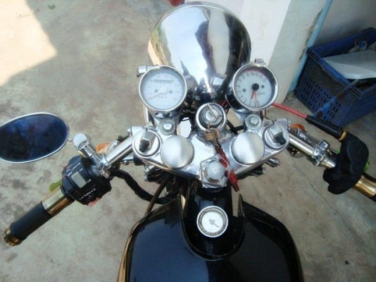 ขายSR400ปี95แต่งคาเฟ่สวยๆอินวอยสรรพสามิตตัวจิงทั้งคู่ครับขาย67000ชุบทั้งคัน ขายSR400ปี95แต่งคาเฟ่สวยๆอินวอยสรรพสามิตตัวจิงทั้งคู่ครับขาย67000ชุบทั้งคัน