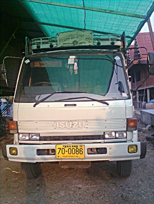 ขายด่วนสิบล้อร๊อกกี้เครื่อง195  6HE   สภาพสวย  เอกสารพร้อมโอน