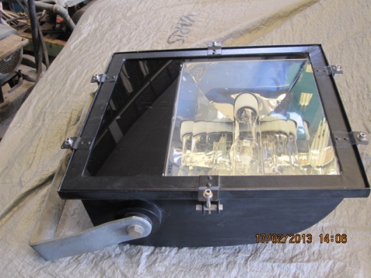 Street Light  400W 220V ขาย 2,500 บาท