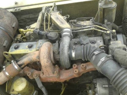 รถแบคโฮ ยี่ห้อ KOMATSU PC200-6 รถแบคโฮ ยี่ห้อ KOMATSU PC200-6