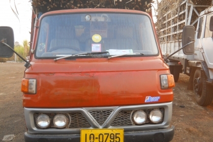 ขาย 6 ล้อ misubishi canter 85 แรง